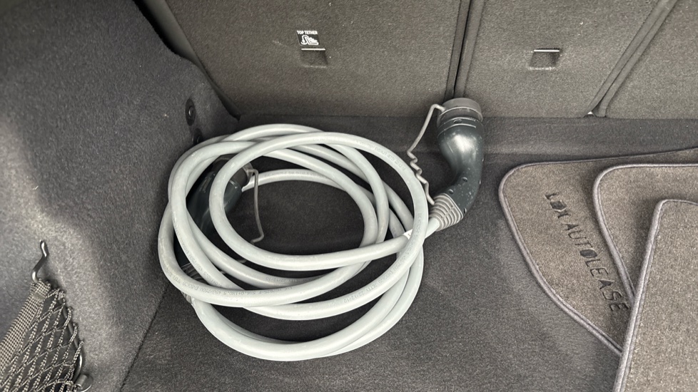 BMW iX1 Image 22