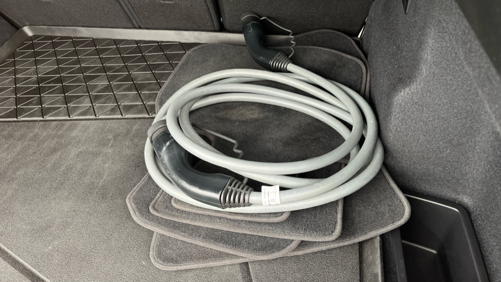 BMW iX1 Image 22