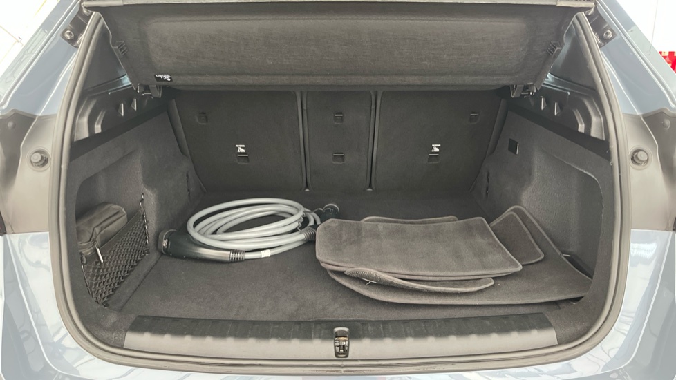 BMW iX1 Image 15