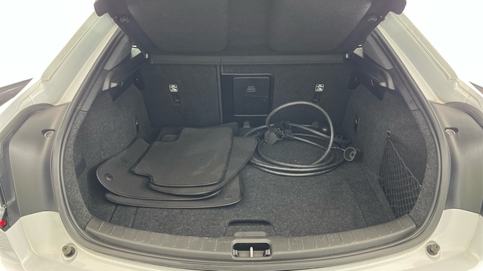 POLESTAR 2 Image 15