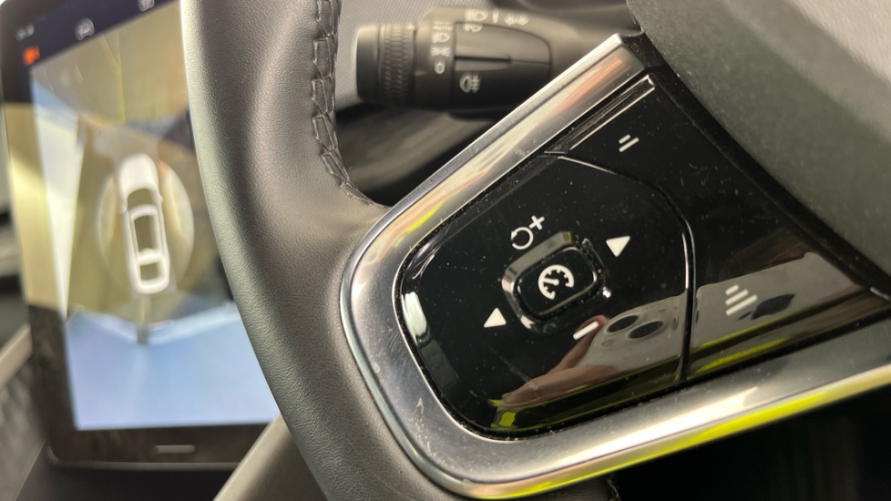 POLESTAR 2 cruise control