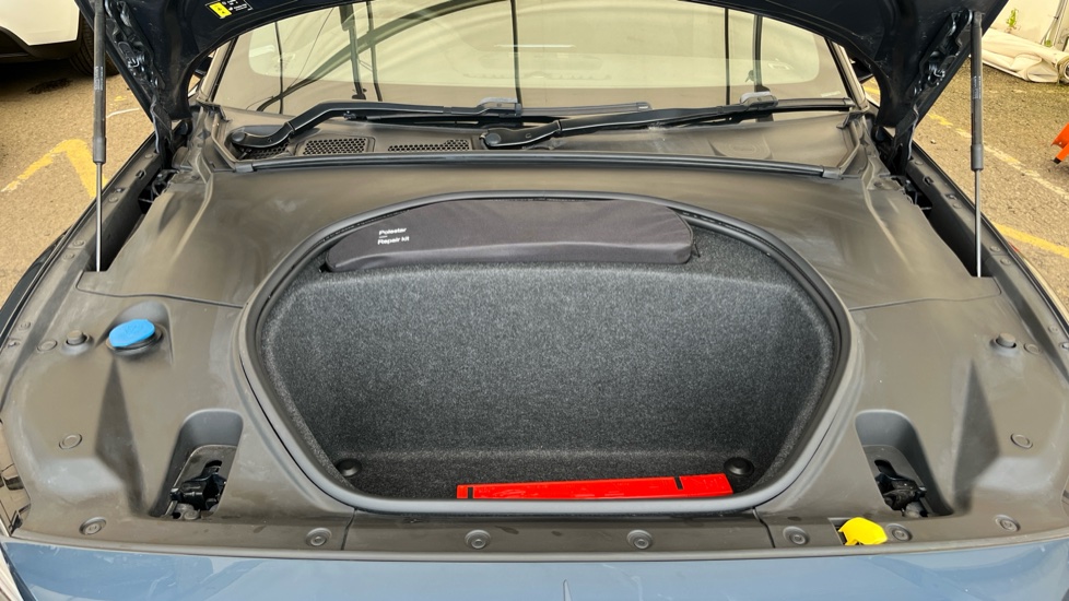 POLESTAR 2 Image 16