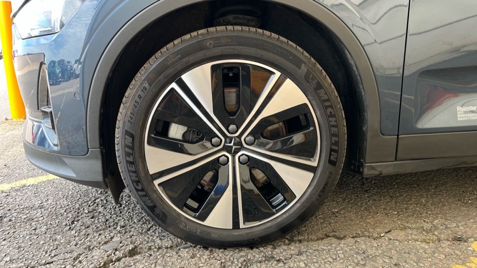 POLESTAR 2 Image 17