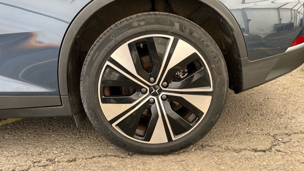 POLESTAR 2 Image 18