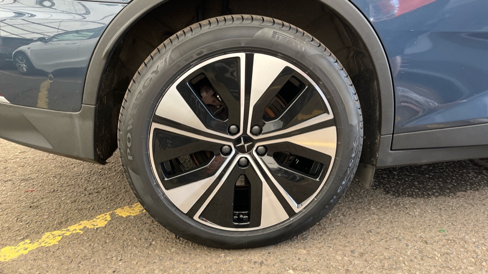 POLESTAR 2 Image 19