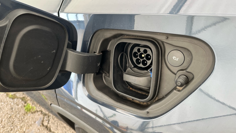 POLESTAR 2 Image 21