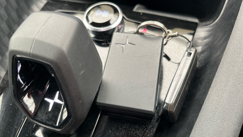 POLESTAR 2 2 keys