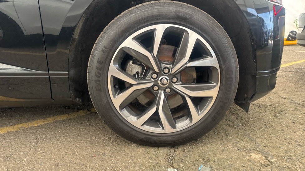 JAGUAR I-PACE Image 20