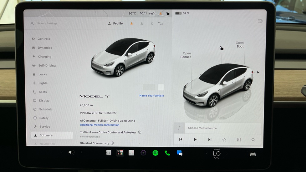 TESLA MODEL Y Image 13