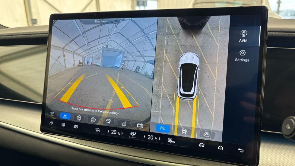BYD SEALION 7 Reverse camera