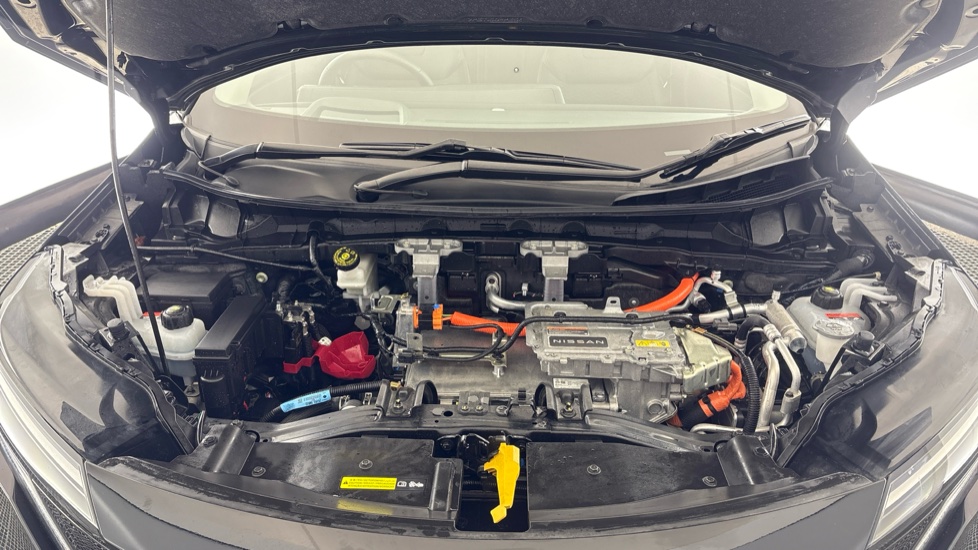 NISSAN ARIYA Image 16