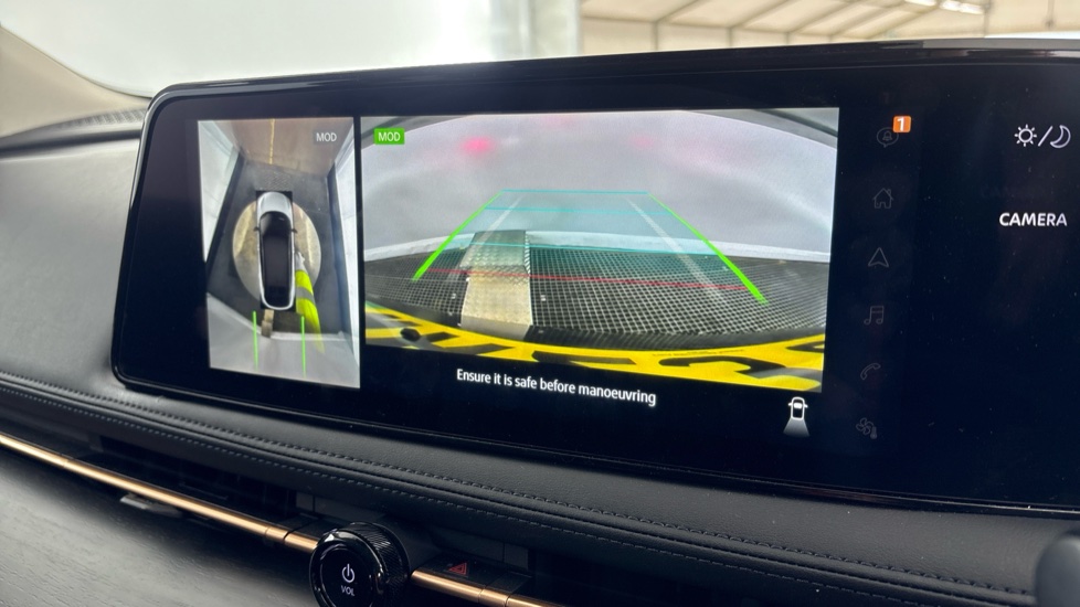 NISSAN ARIYA Reverse camera