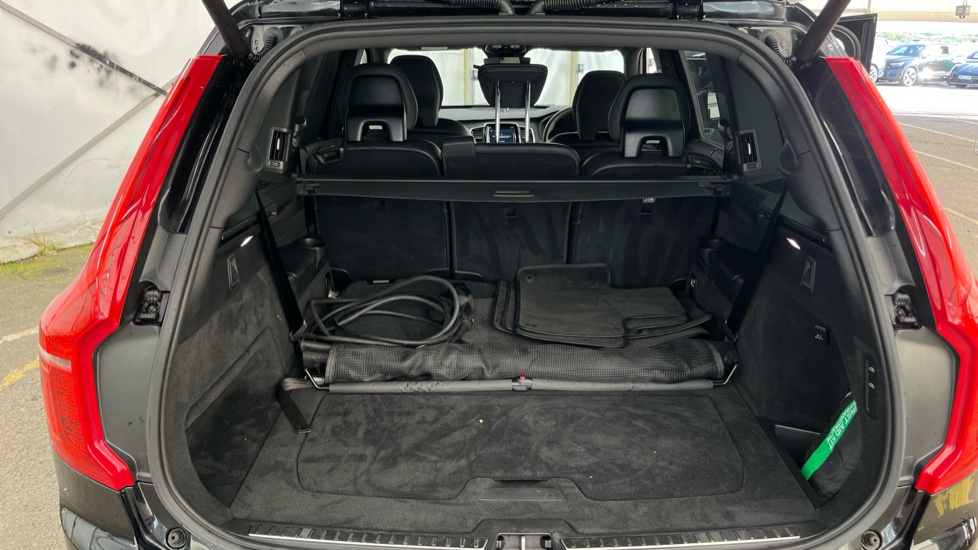 VOLVO XC90 Image 16