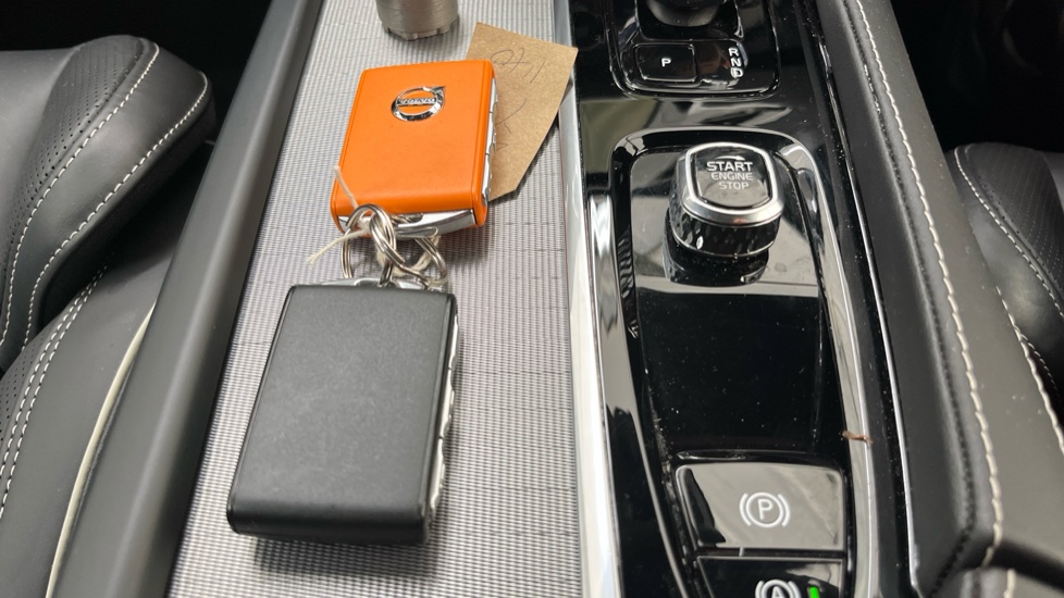 VOLVO XC90 2 keys