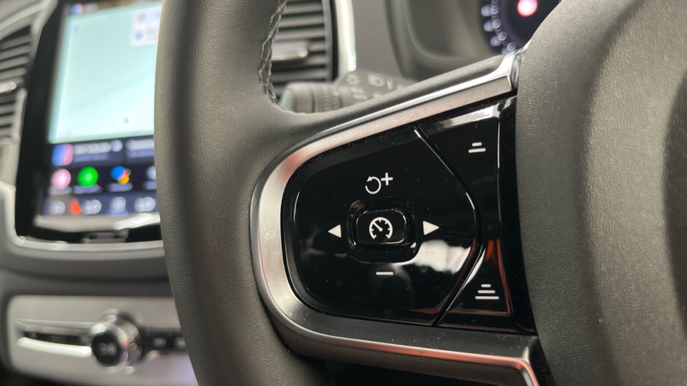 VOLVO XC90 cruise control