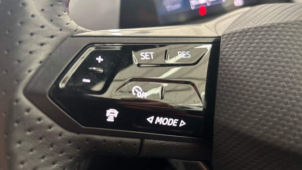 CUPRA BORN cruise control