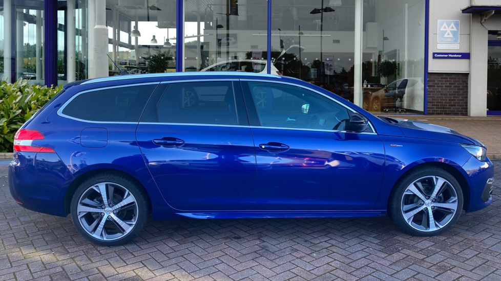 Used Peugeot 308 SW Estate 1.5 BlueHDi GT Line EAT (s/s) 5dr Automatic