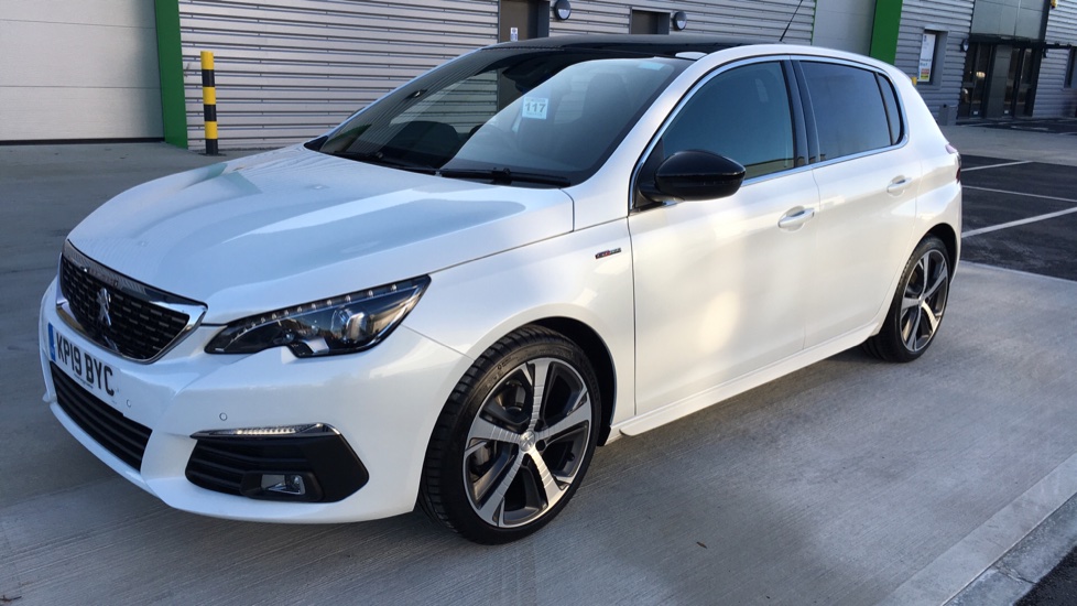 Used Peugeot 308 Hatchback 1.5 BlueHDi GT Line (s/s) 5dr Manual White