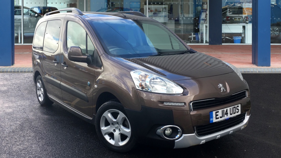 Peugeot preston Robins and Day