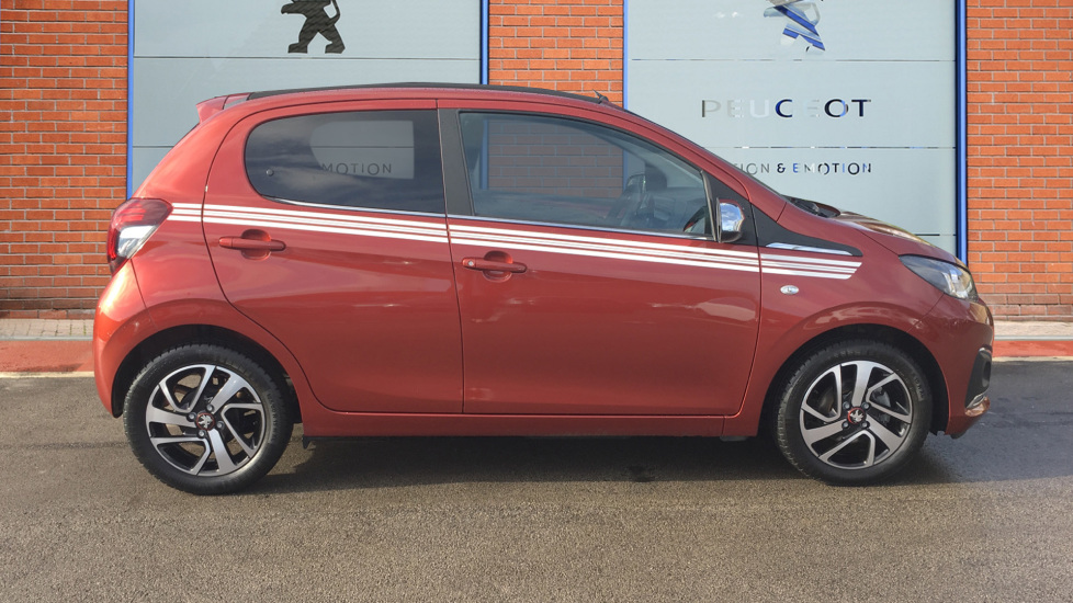 Used Peugeot 108 Convertible 1.0 Collection Top! (s/s) 5dr Manual Red
